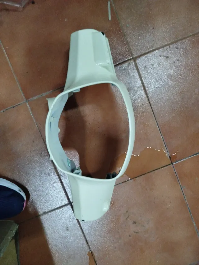 Plásticos Keeway Zahara