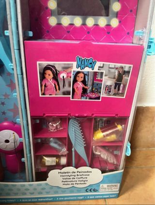 Nancy Maletín de Peinados