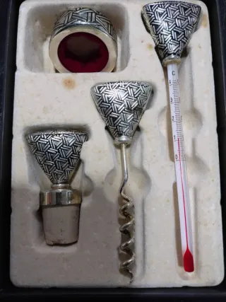 Set Accesorios Vino: Sacacorchos, Tapón, Termómetr