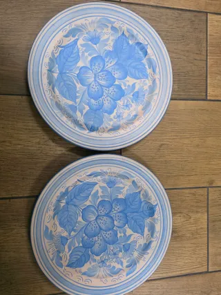 2 Piatti Decorativi in Ceramica Blu