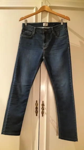 Pantalón vaquero Quiksilver impecable