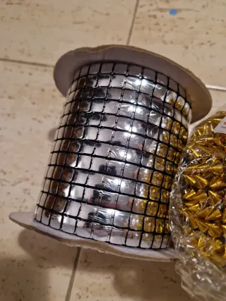 Material Carnaval Dorado y Plateado