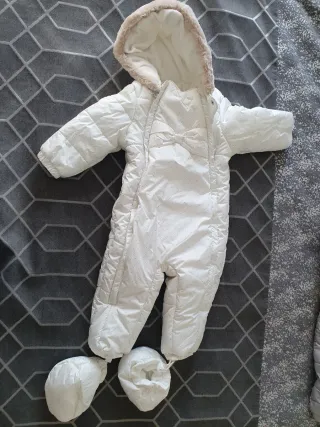 Buzo de bebé blanco Mayoral 12 meses