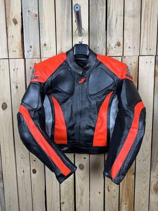 CHAQUETA T-M MOTO COMPETICION GARIBALDI ROJO 48