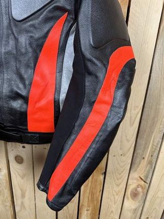 CHAQUETA T-M MOTO COMPETICION GARIBALDI ROJO 48