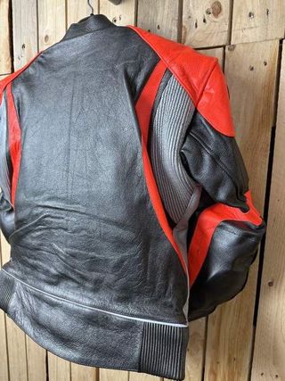 CHAQUETA T-M MOTO COMPETICION GARIBALDI ROJO 48