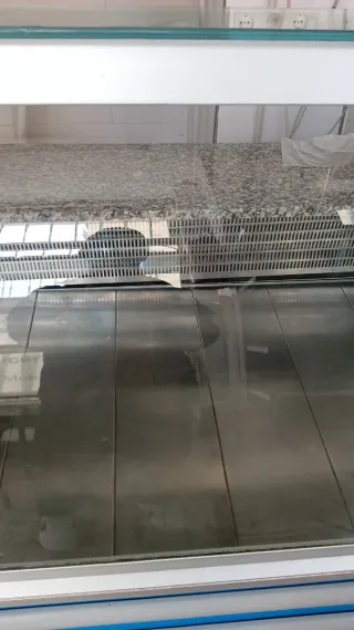 Tre frigoriferi per macelleria, ciascuno da 750€