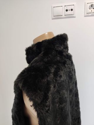 Chaleco piel sintética mujer negro