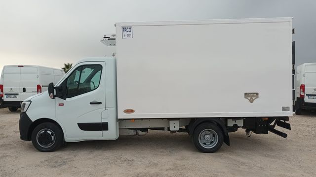 RENAULT MASTER 2021 ISOTERMO FRIO PLATAFORMA ELEVA