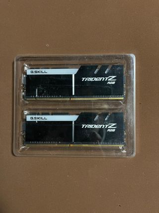 RAM G.Skill Trident Z RGB DDR4 16GB (2x8GB)