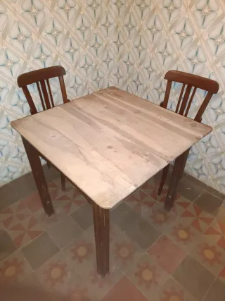 Coppia di sedie Thonet in legno marrone