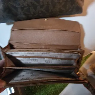 Bolso y cartera Michael Kors