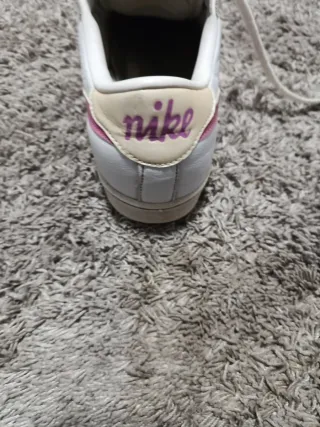 Nike Wimbledon Blancas Logo Rosa