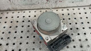 Abs renault 1070067 8200747140 clio iii