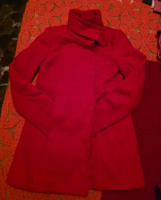 Abrigo Mango Rojo Talla XS/S