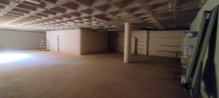 Local Comercial en Avenida Vinos, 1