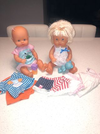Nenuco con cuna, baño y ropa