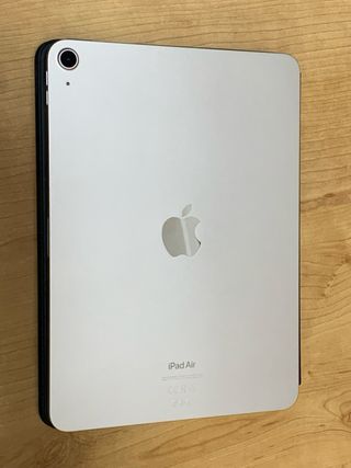 iPad Air 5ª Gen + Magic Keyboard