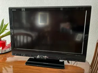 Televisión Toshiba LCD como nuevo