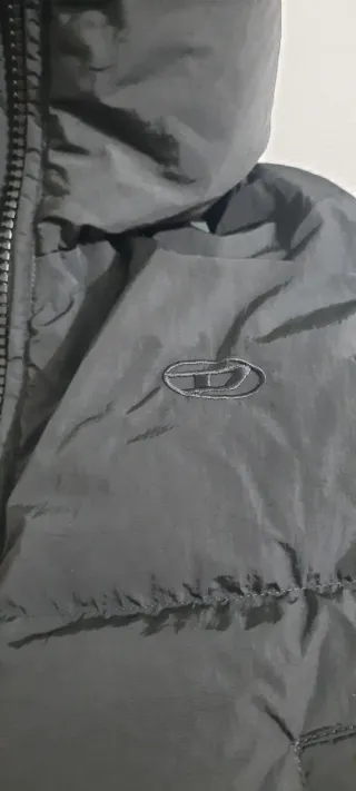 Chaleco plumífero Diesel negro nuevo