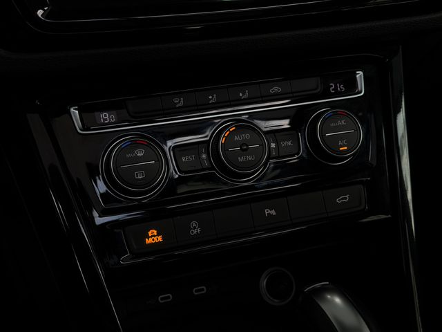 Volkswagen Touran RLINE ‼️44.000KM‼️