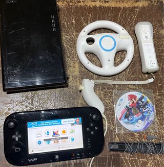 Wii U Premium 32GB + Mario Kart 8 + accesorios
