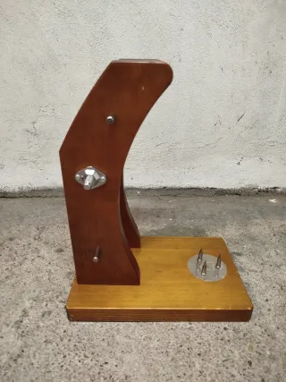 Jamonero Vertical Madera y Metal