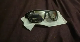 Gafas de Sol Unisex Negro/Gris Cristal Plata