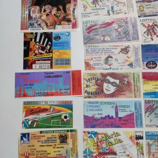 Collezione 50 Biglietti Diversi Lotterie 1981-2001