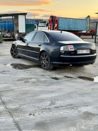 Audi A8 2003