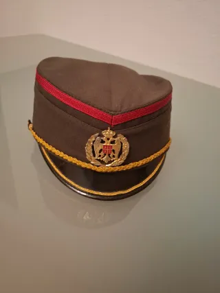 Gorro militar Yugoslavia antigua