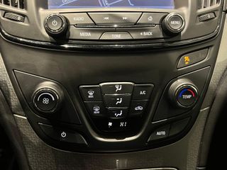 OPEL Insignia 1.6 CDTI Selective Auto - 2017