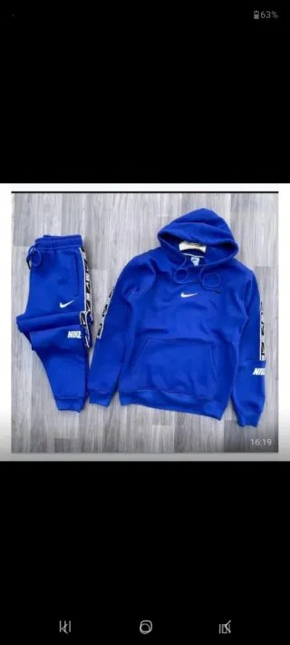 Conjunto Chándal Nike Negro y Blanco