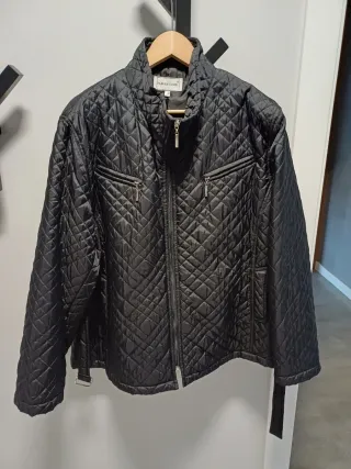 Chaqueta Faran Cimu Negra Acolchada