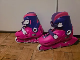 Patines en línea infantiles rosas y azules