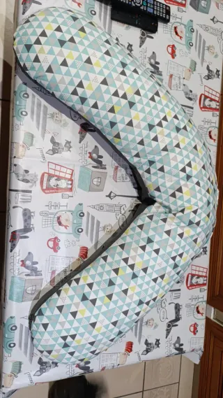 Cojín de lactancia estampado