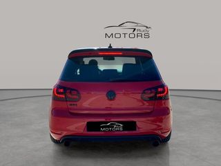 Volkswagen Golf VI 2.0 TSI 210cv DSG 6 vel GTI