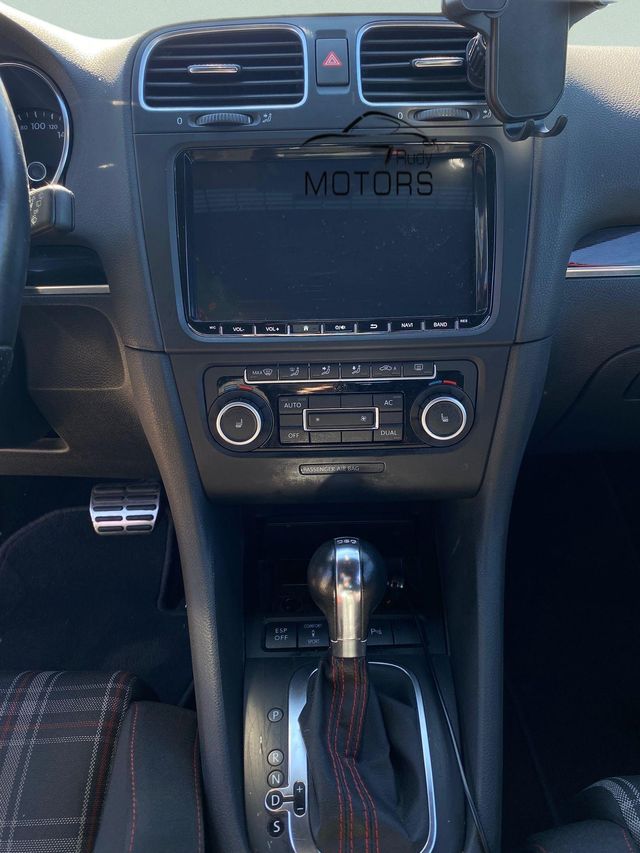 Volkswagen Golf VI 2.0 TSI 210cv DSG 6 vel GTI