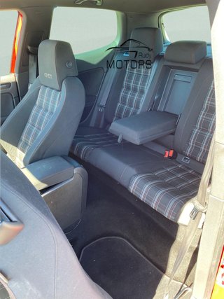 Volkswagen Golf VI 2.0 TSI 210cv DSG 6 vel GTI