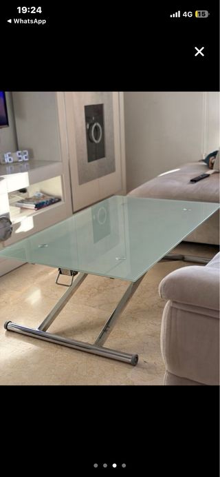Mesa elevable cristal y metal