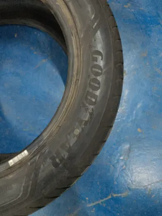 225/55R17 97W Goodyear RUNFLAT