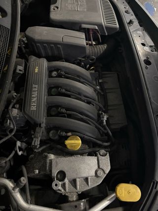 Renault Megane Grand Tour 2004