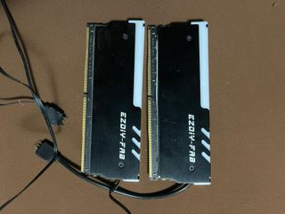 RAM DDR4 2X8GB 2400MHz custom