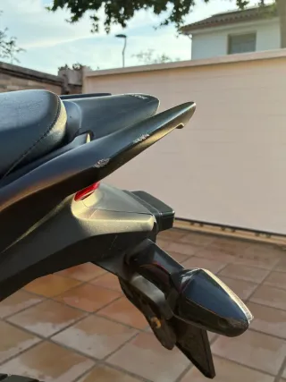 Honda CBR 125R (2014)