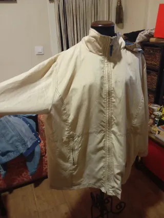 Chubasquero Sherpa Beige