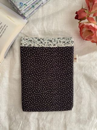 funda ebook 6” hecha a mano estampado flores