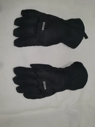 Guantes de nieve o esquí para niñ@s 10 años.