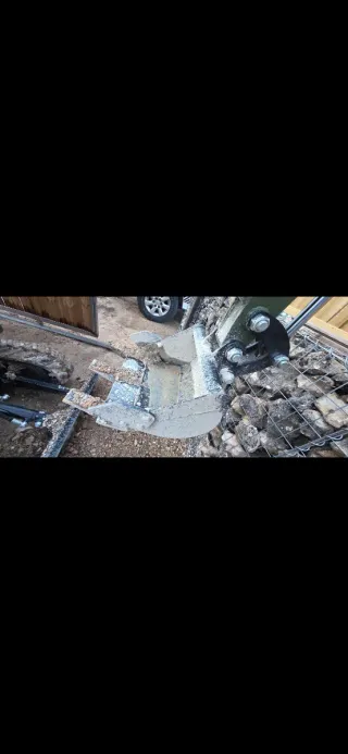 Miniexcavadora 1300 kg usada