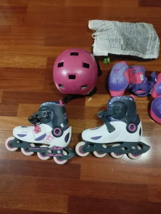 Patines Oxelo Talla 30-32 + Protecciones