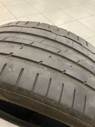 Neumáticos de coche